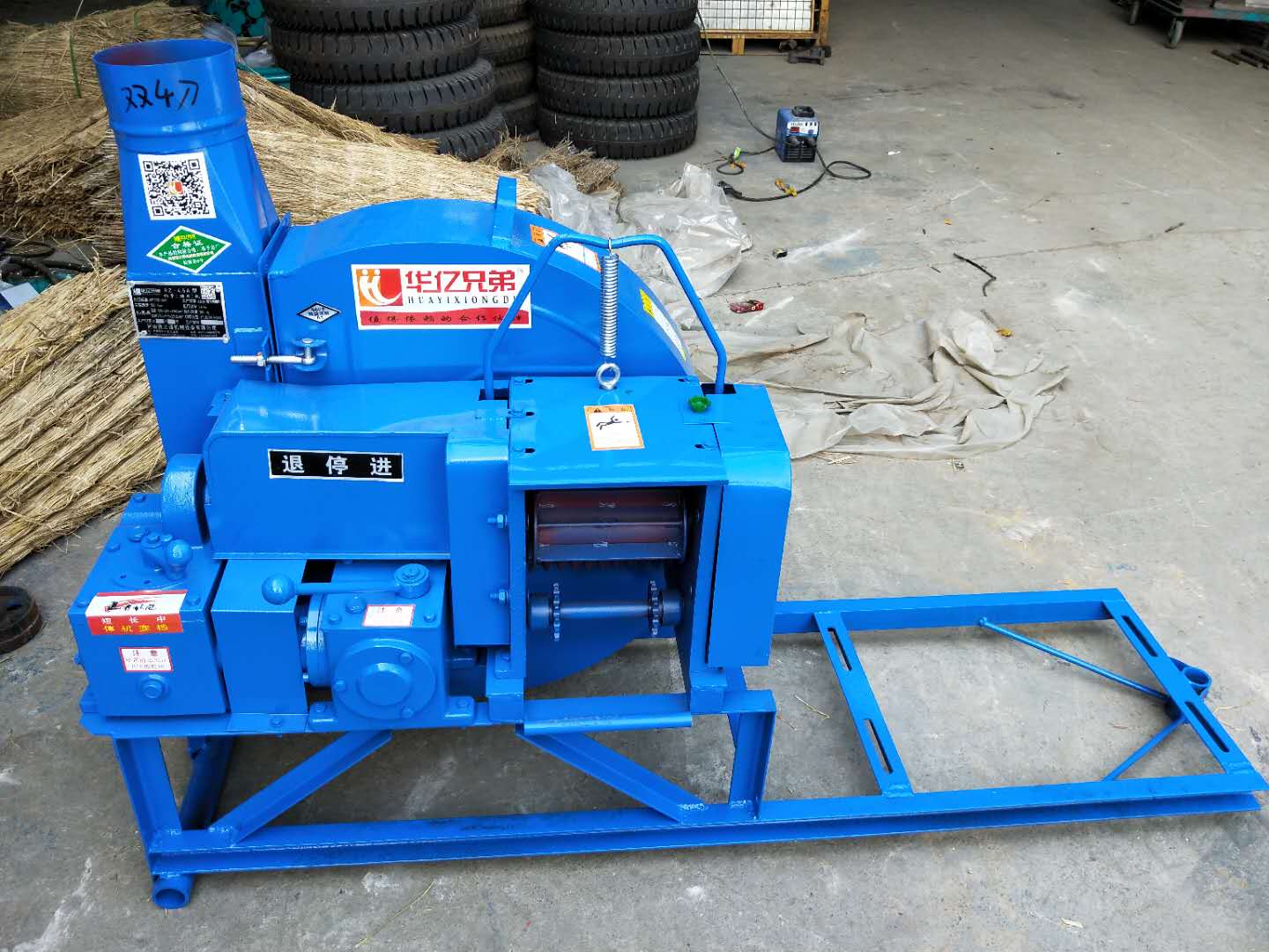 云南鍘草機(jī) 麗江鍘草揉搓機(jī) 永勝縣鍘草揉搓機(jī)多少錢一臺(tái)？